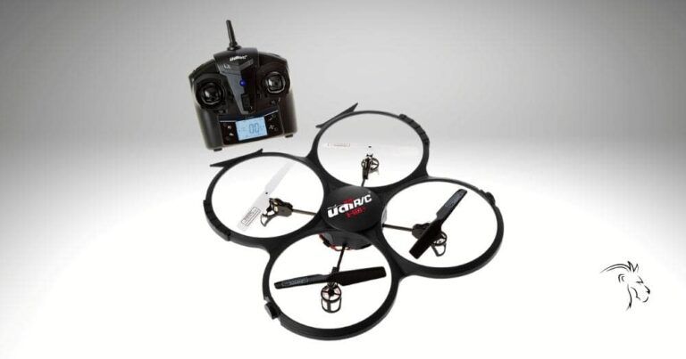 UDI 818A HD Drone Review — Front View of UDI 818A HD Drone with Remote.